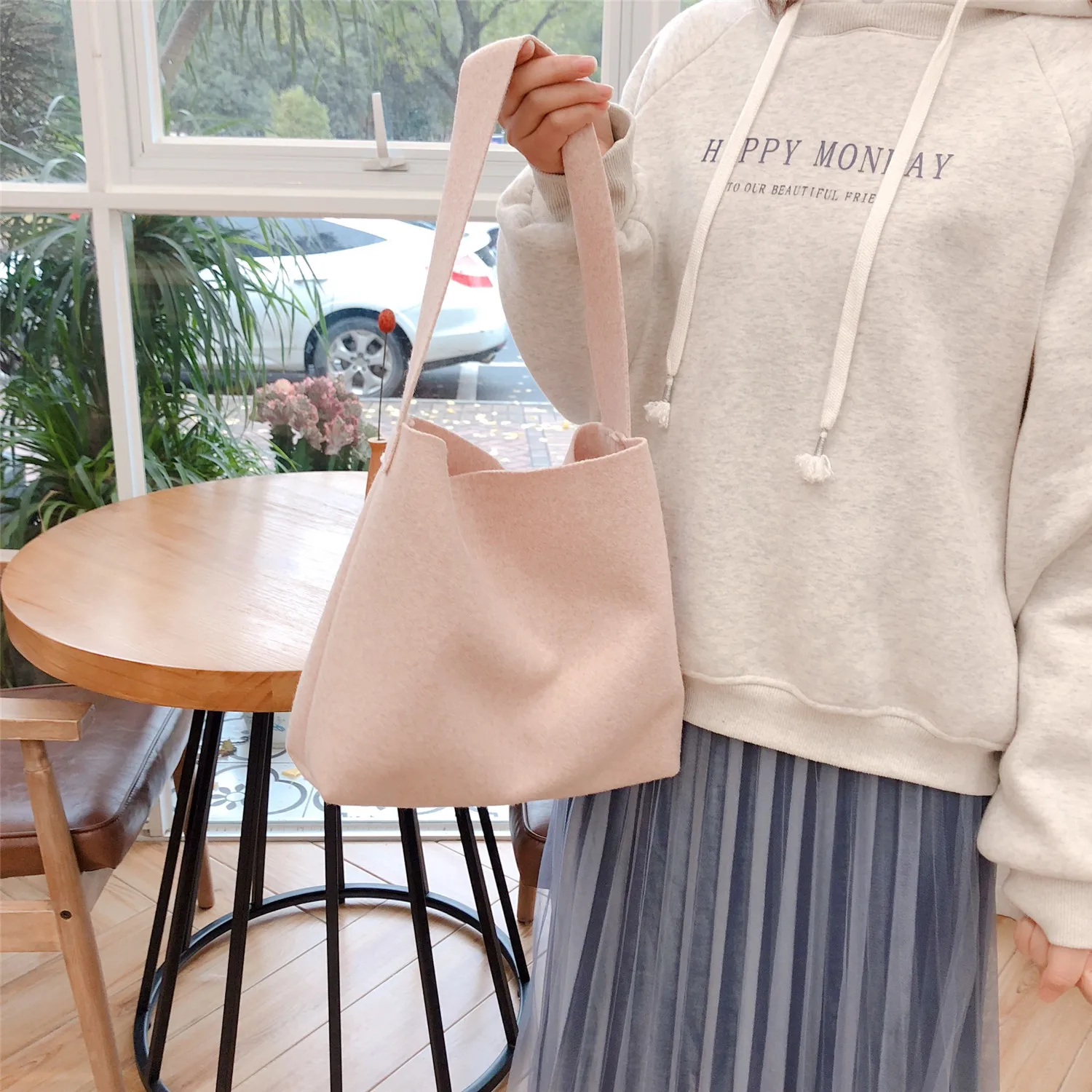 

[The Butterfly Cloth Bag] Solid Color Wool Shoulder Bag Armpit Bag Korean-style Gentle Color Versatile Autumn And Winter New Sty