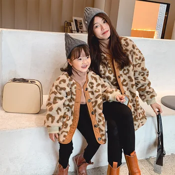 

Autumn Winter Parent-Child Clothing 2020 New Retro Fashion Lamb Hair Loose Leopard Print Girl Mother Medium Length Coat