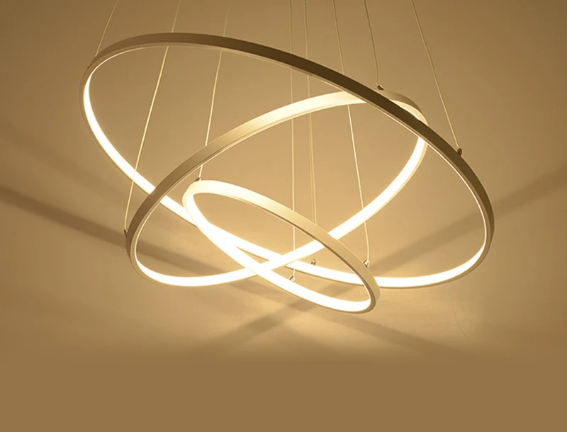 Janet Hanging Chandelier vs Idun Chandelier