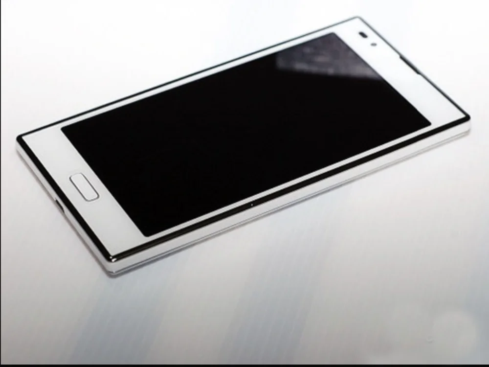 LG Optimus LTE2 F160L Двухъядерный 2 Гб ОЗУ 16 Гб ПЗУ 8 МП 4G телефон