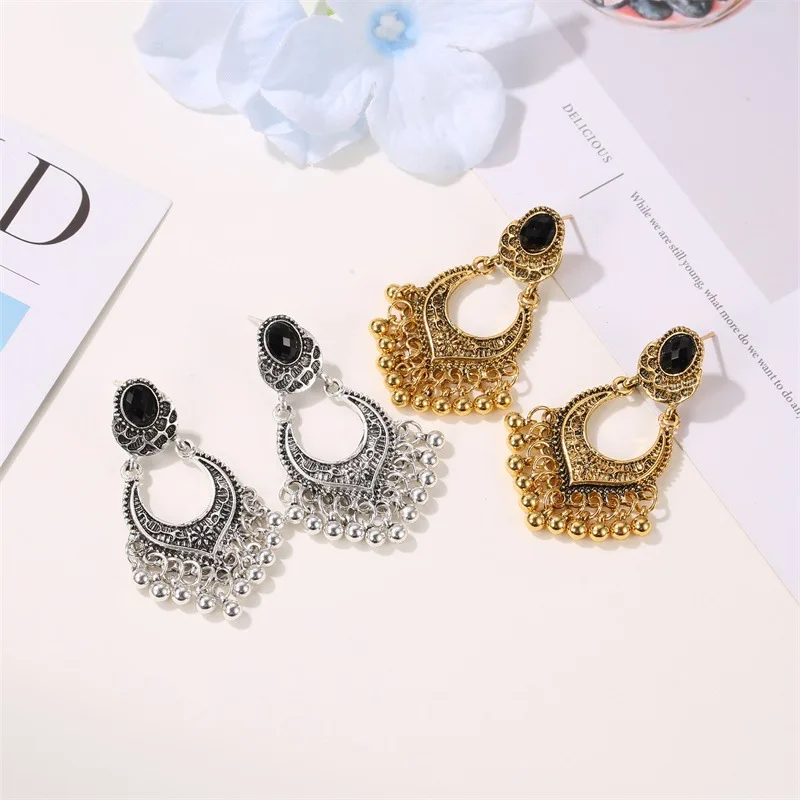 12018607457_2130544268