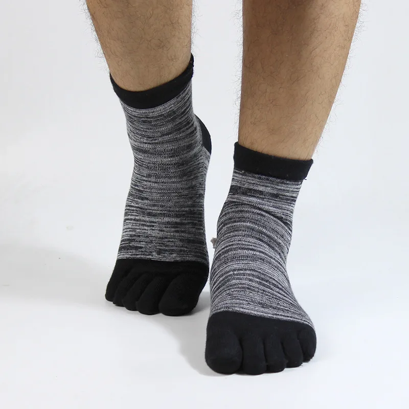 Мужские хлопковые носки с пальцами, полосатые Цветные Лоскутные мужские носки с пятью пальцами, свободный размер, Basket Calcetines - Цвет: black and white