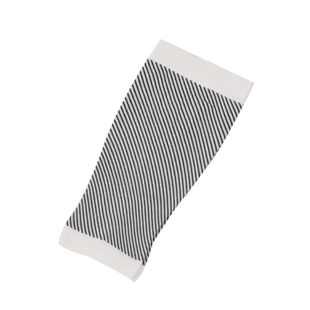 

2PCS Outdoor Sports Compression Socks Fitness Calf Support Exercise Leg Sleeve Protect Stripe Pattern Camping Soft Running