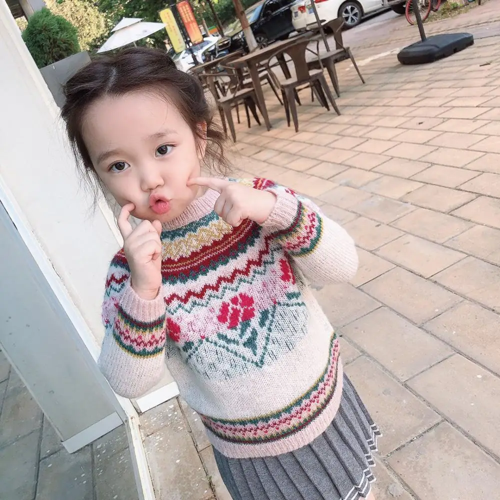 baby girls clothes rainbow Christmas style European&American style rose pattern knitted sweater children's retro pullover tops