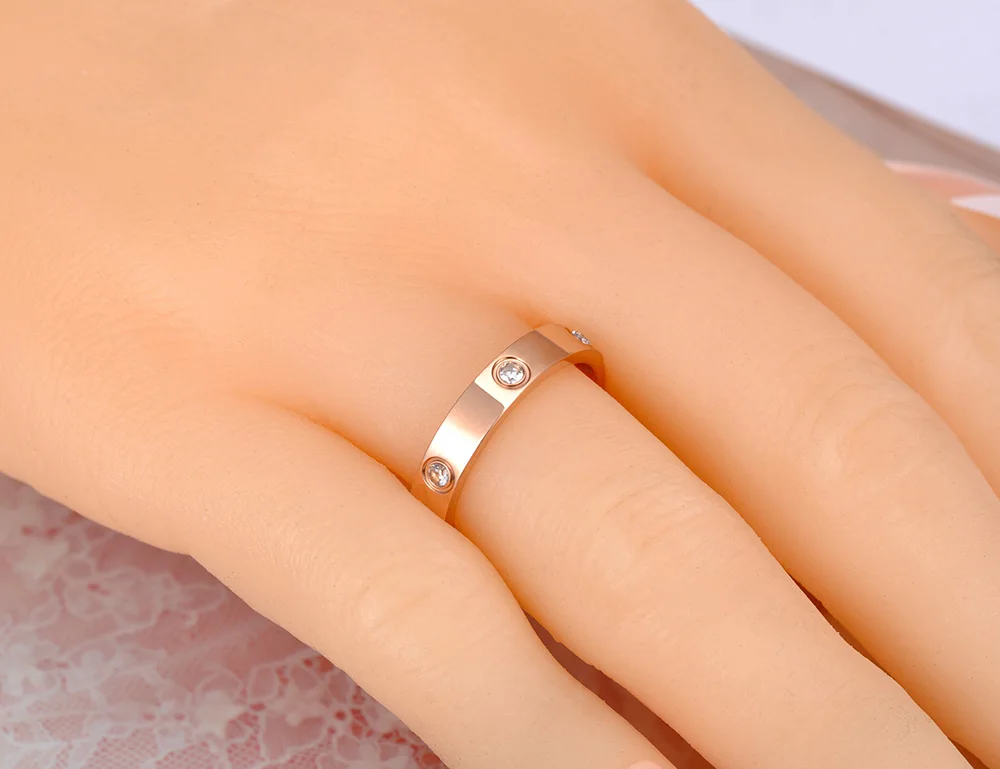 Rose Gold Titanium Ring For Women With Cubic Zirconia Stones_voghion.com