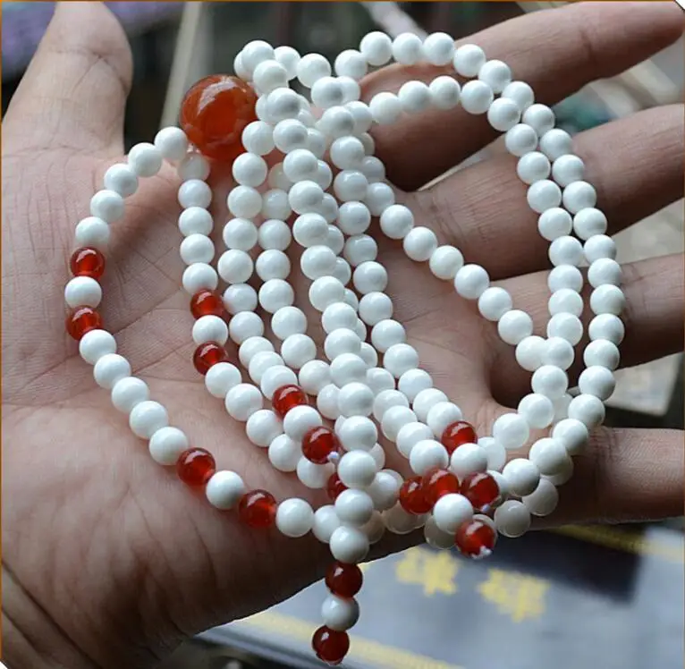 1019 Natural shell Hainan authentic origin of natural 5A class white shell sweater chain red embellishment
