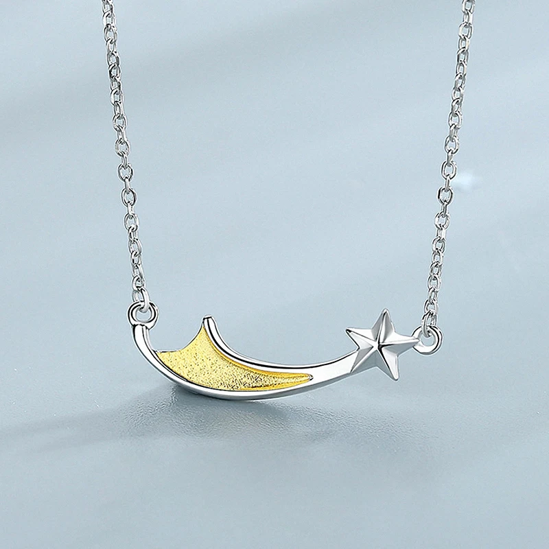 Fine Jewelry 18K Gold Pendant 