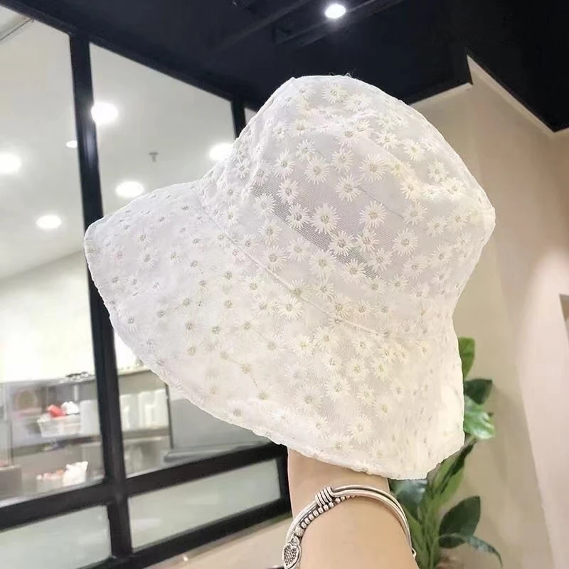 Sun hat women spring and summer daisy embroidery lace breathable fisherman bucket