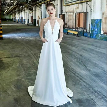 

Magic Awn Sexy Satin Wedding Dresses Open Back Lace Appliques Boho A-Line Wedding Party Gowns For Bridal Pockets Beach Vestidos
