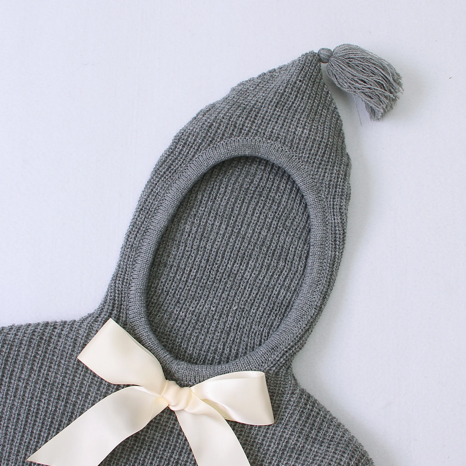 Милый зимний свитер для новорожденных девочек теплая вязаная для маленьких девочек свитер с бантом Топы с капюшоном, мягкая одежда для девочек