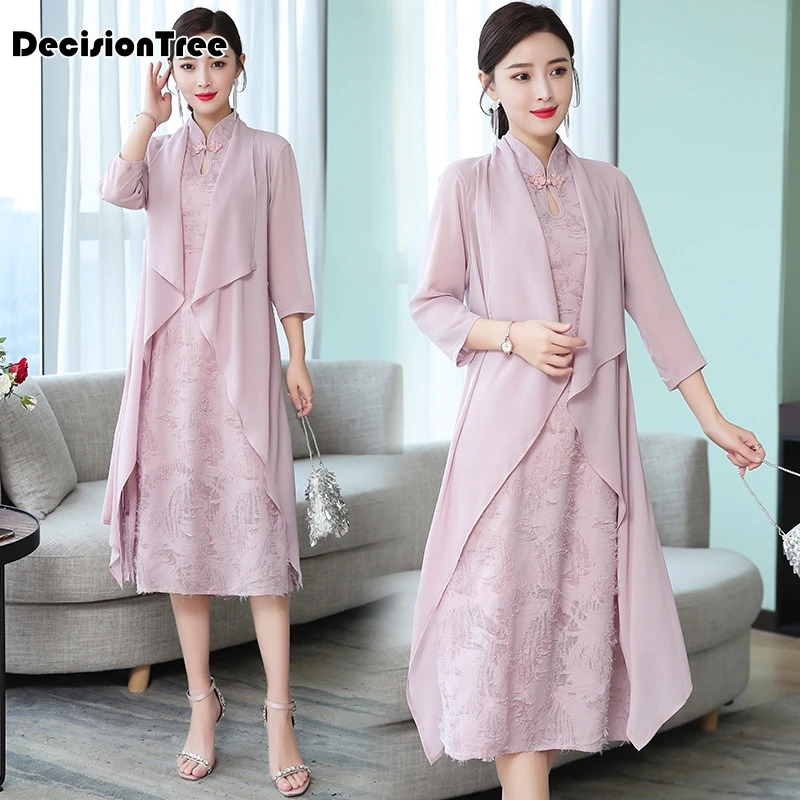 latest traditional dresses for ladies