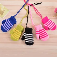 Детские зимние теплые вязаные перчатки с веревкой на палец, варежки для малышей, Висячие перчатки для шеи, Детские хлопковые шерстяные аксессуары для малышей