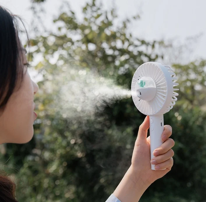 Misting Fan Mini USB Handheld Humidifier Mist Water Spray Moisturizing Portable Electric Fan