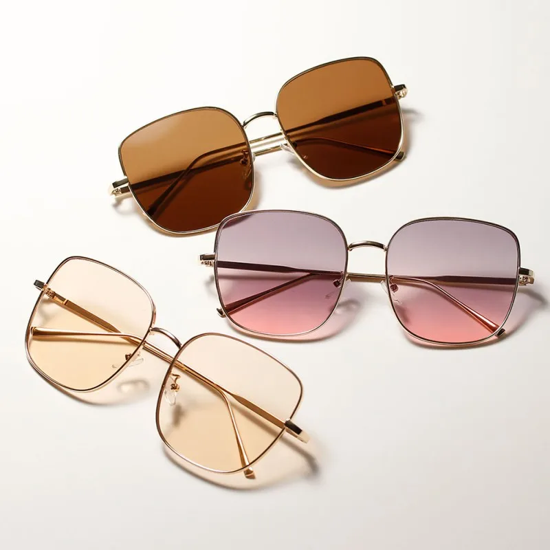 

Metal Square Small Border Retro Fashion Sunglasses Eyewear