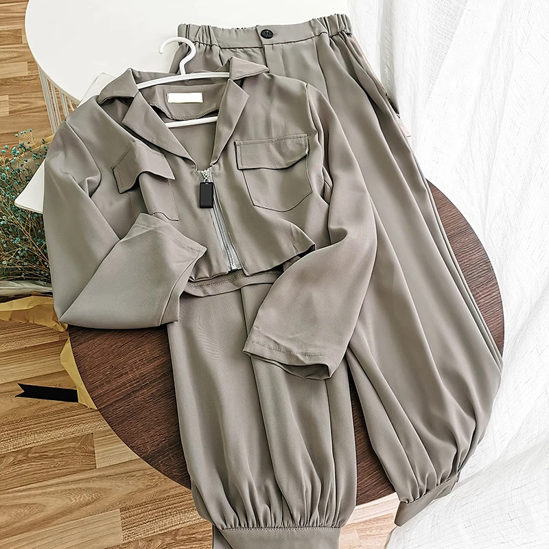 

Autumn new casual suit women 2020 short long-sleeved top + high-waist Harlan nine-point pants two-piece motorcycle suit women