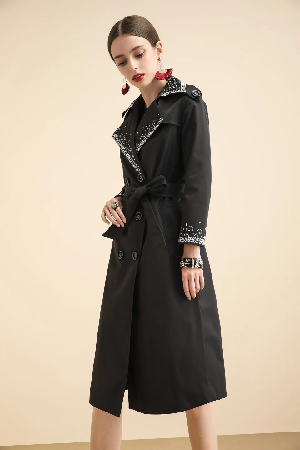 MEVGOHOT New Fall Fashion Woman Black Embroidery Elegant Bodycon Long Trench Coat Plus Size Epaulet Belt Ladies Coat HD2450