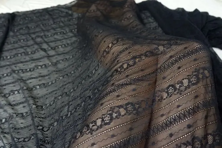 

2 Meters/lot Stretch lace fabric Off white, Black in stock! 1.5 meters width soft lace women clothing diy lace fabric material