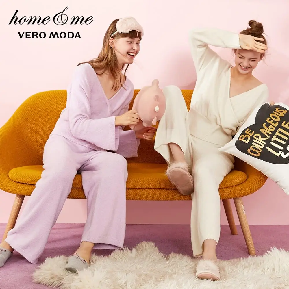 Женские пижамные комплекты с v образным вырезом и расклешенными рукавами Vero Moda |