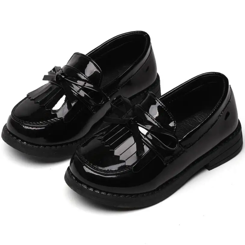 Брендовая новая детская кожаная Свадебная обувь для девочек; детские черные модельные туфли для мальчиков; кроссовки на плоской подошве с бантом и кисточками; Размеры 26-36