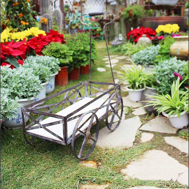 金属製ワゴンホイールプランターベッドガーデンフラワーポットカート  