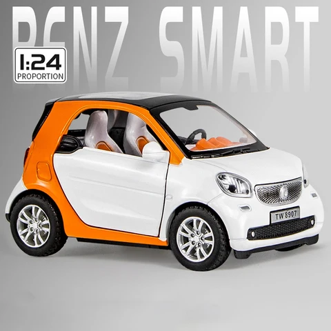 Simulation Car Smart Fortwo Alloy Metal Diecast Vehicle Toy Car Model Metal Kids Gift Car Toys For Children
