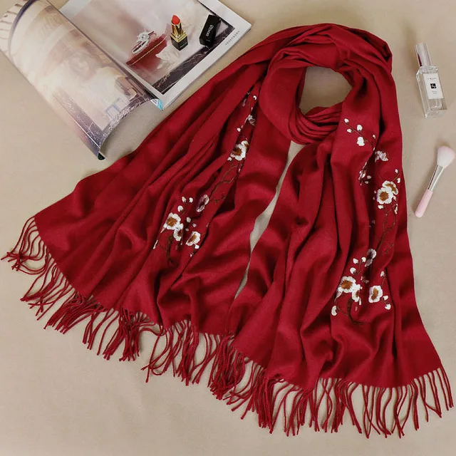 wine red Women Solid both ends Embroider Shawls Autumn Winter New Ladys Pashmina Cashmere Thickening Edging Long Scarf Warp Gift - Цвет: wine red