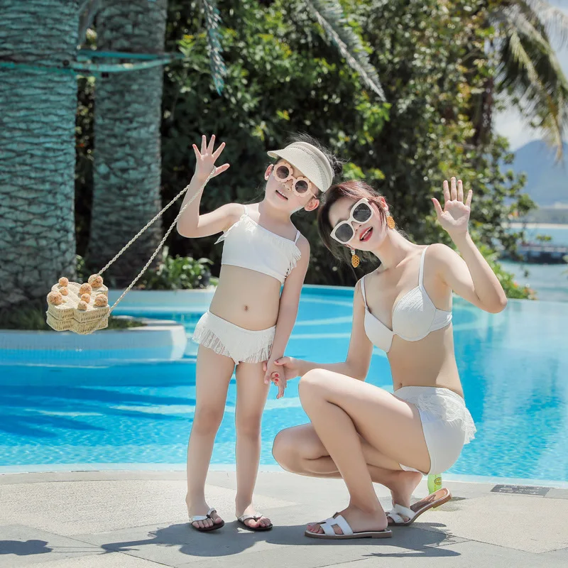 

Parent And Child Bathing Suit Cute Split Type Bikini Three-piece Set Parent And Child Swimwear Sun-resistant Cover-up Hot Spring