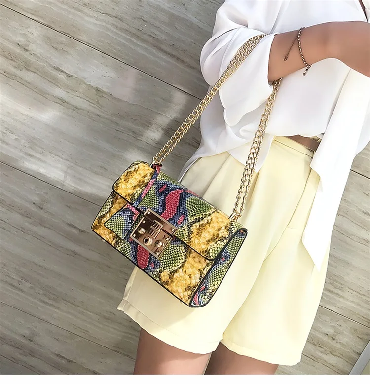 Роскошные сумки женские сумки дизайнерские сумки для женщин змея небольшой замок цепь сумка через плечо CUMYKA
