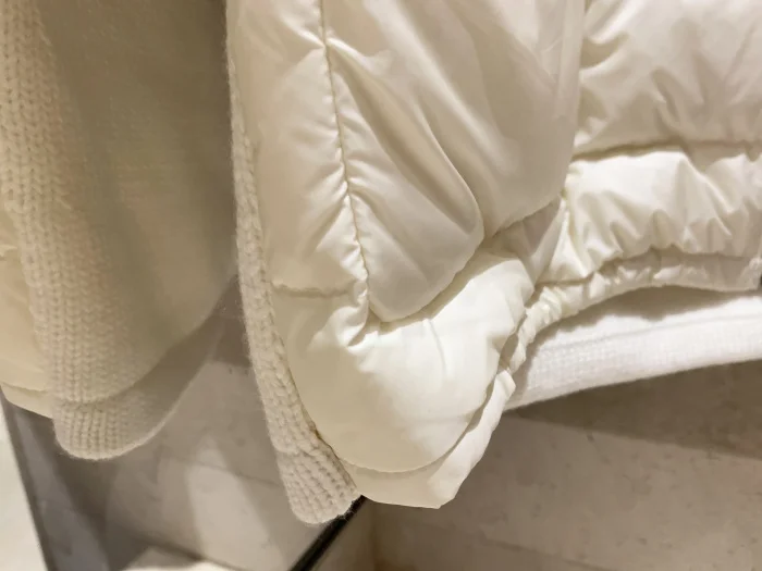 Женский зимний ультра-светильник, белый утиный пух, куртка с вязанными рукавами, тонкий женский пуховик высокого качества