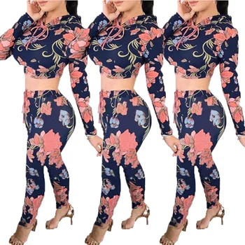 

2019 European and American women's autumn new fashion temperament sexy long-sleeved color print hooded two-piece