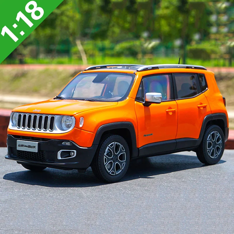 1:18 весы Freeman Renegade сплав модель автомобиля литье под давлением металлический автомобиль игрушки коллекция Детские сувениры показать домашний дисплей детский подарок