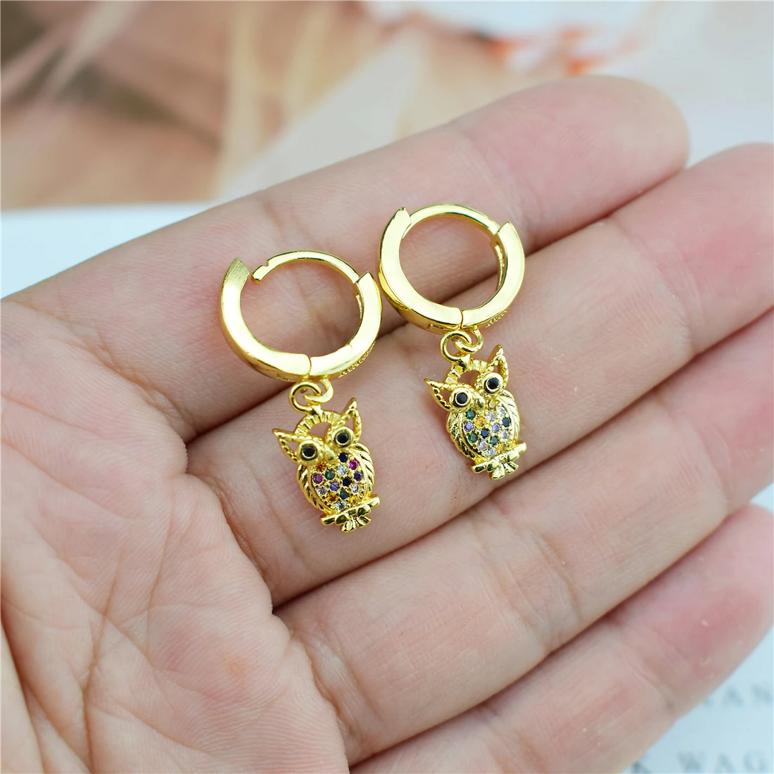 2020 Golden Exquisite Owl Zircon Earring for Women Rainbow AAA Zircon Crystal Drop Earring Daily Pendant Birthday Gift Present