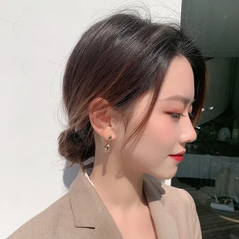 

925 European and American simple sterling silver custom 14K gold earrings high-end cold wind twisted L-shaped elegant atmosphere