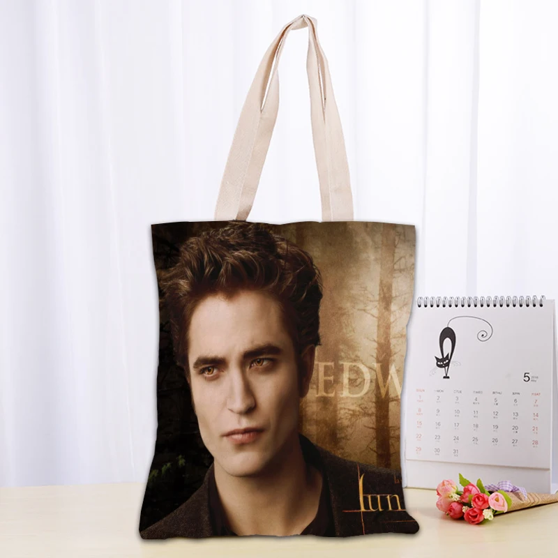 Eco-Friendly Canvas Tote Bag - Stylish and Versatile Shoulder Bag