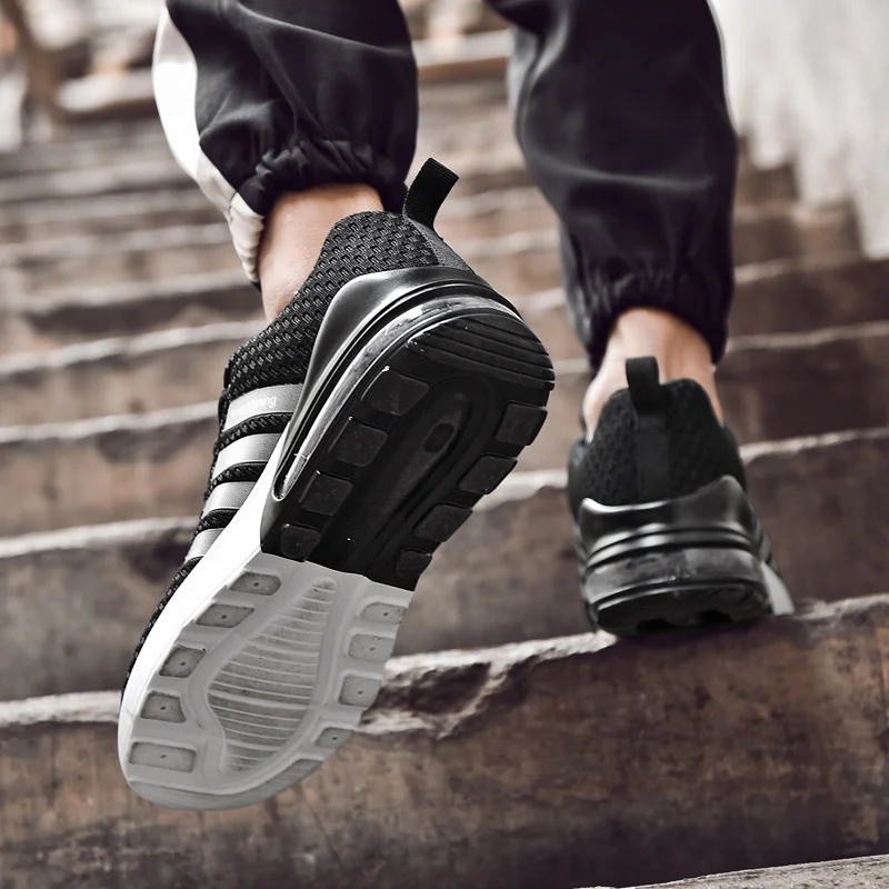 Кроссовки весна унисекс уличные кроссовки черные кроссовки для фитнеса дышащая обувь на шнуровке Мужская брендовая дизайнерская спортивная обувь