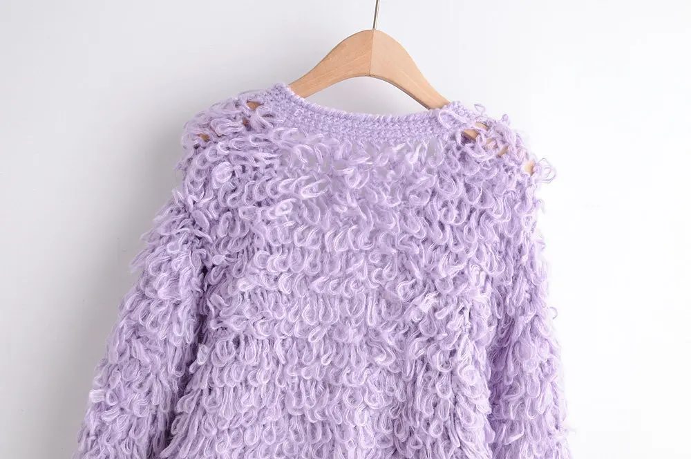 11933017805_1415953786