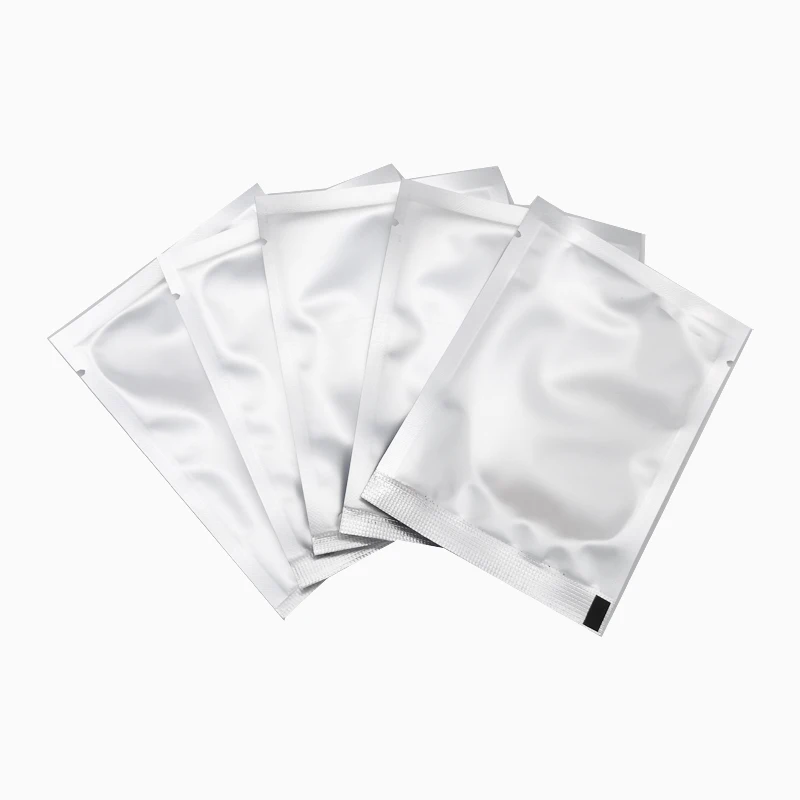 50pairs Silver 50/100 пар, подушечки для глаз против кругов под глазами колодки привитые ресницы для наращивания, серебро, так же увлажняет кожу вокруг глаз Бумага нашивки из Yogife Красота - Цвет: 50pairs Silver