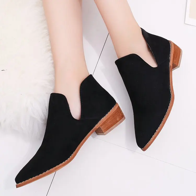 

2017 Autumn New Style shi shang xue Pointed-Toe Lace-up Chunky-Heel Ankle Boots Short Boots Martin Semi-high Heeled Europe And A