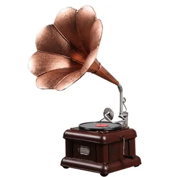 

Retro Record Player Iron Phonograph Model Antique Decoration for Coffee Shop Bar Restaurant Arrangements Photography Props