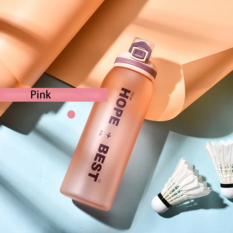 900 мл большая емкость Спортивная бутылка для воды BPA-Free тритановый пластиковый герметичная бутылка для воды и Пылезащитный колпак, петля для переноски для путешествий