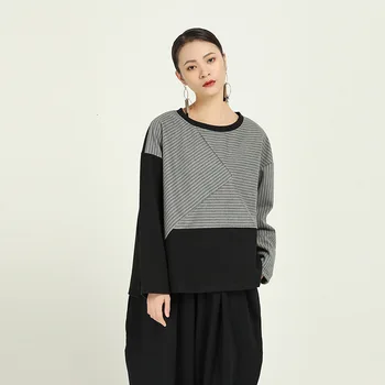 

LANMREM 2020 spring fashion new thickening women's t-shirt round collar striped patchwork woolen long sleeve tops famale YH632