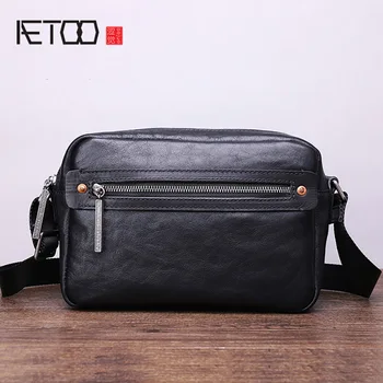 

AETOO Handmade leather shoulder casual bag, stylish sports leather shoulder breast bag