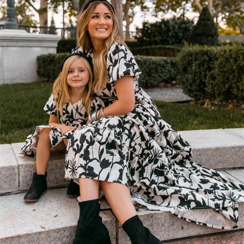 

England Print Dresses for Mom and Daughter Mommy Me Lace-up Dress Women Casual Clothes Girl Garden Play Long Dress Free Shipping