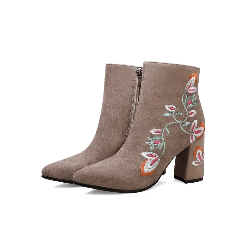 FEDONAS/Элегантные женские ботильоны с вышивкой; Винтажная обувь для выпускного вечера; женские пикантные Зимние полусапожки из флока на высоком каблуке - Цвет: xingse