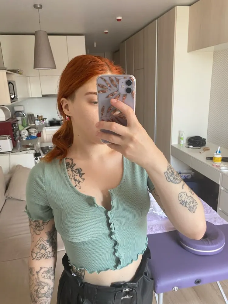 2020 Sexy Women Cardigan V-neck Summer T-shirt Short Sleeve Ruffle T-shirt Clubwear Buttons Bodycon Frilly Solid Color Crop Tops