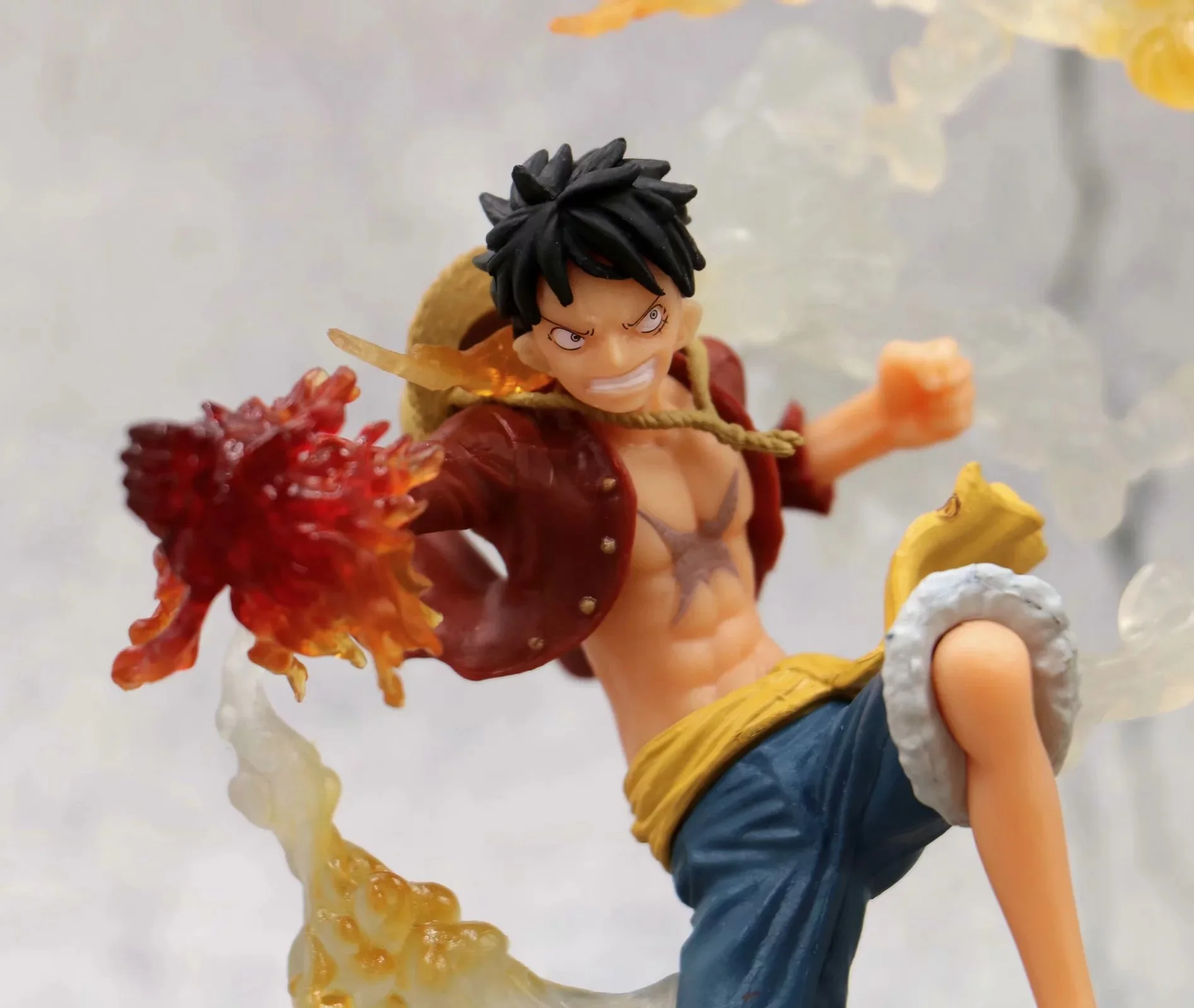 Wolf Anime One Piece Pop Luffy Rubber Fire Fists Punch Gun Fighting Version Boxed Model Garage Kit