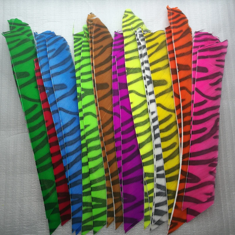 Corte de Penas Tiro com Arco e Flecha Novo Turquia Pena Comprimento Total Impressão Zebra Seta Plumas Caça Tiro Diy 50 Pçs 7 Esporte e Lazer