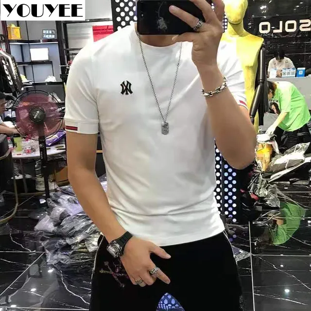 2021 New Mens Designer T Shirt Christian Fashion Men Casual T Shirts Man  Paris France Street Shorts Sleeve Clothing Tshirts Cartoon Bear From  Fashionstore1618, $40.39