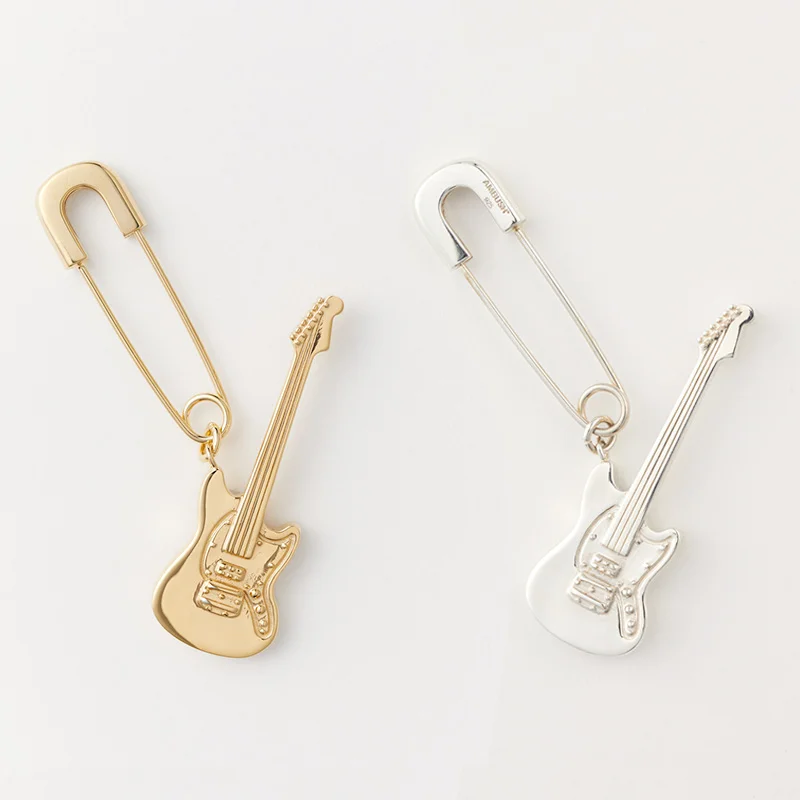 

HZ Janpan New 2019 Punk Hip Hop Paperclip Gold Silver Guitar Pendant Metal Long Drop Earrings for Women Men Couple Party Pub
