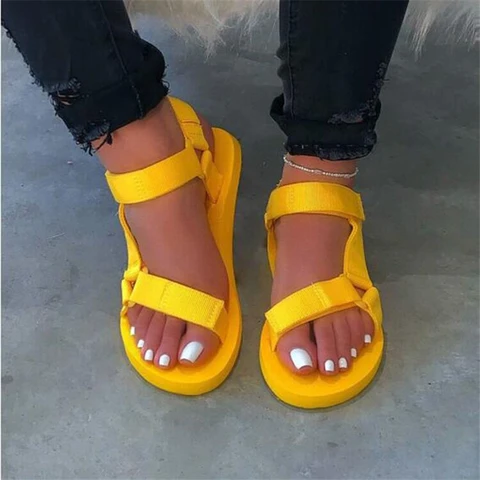 New Women Summer Soft Slip Sandals Woman Buckle Strap Foam Sole Durable Sandals Ladies Outdoor Casual Beach Shoes